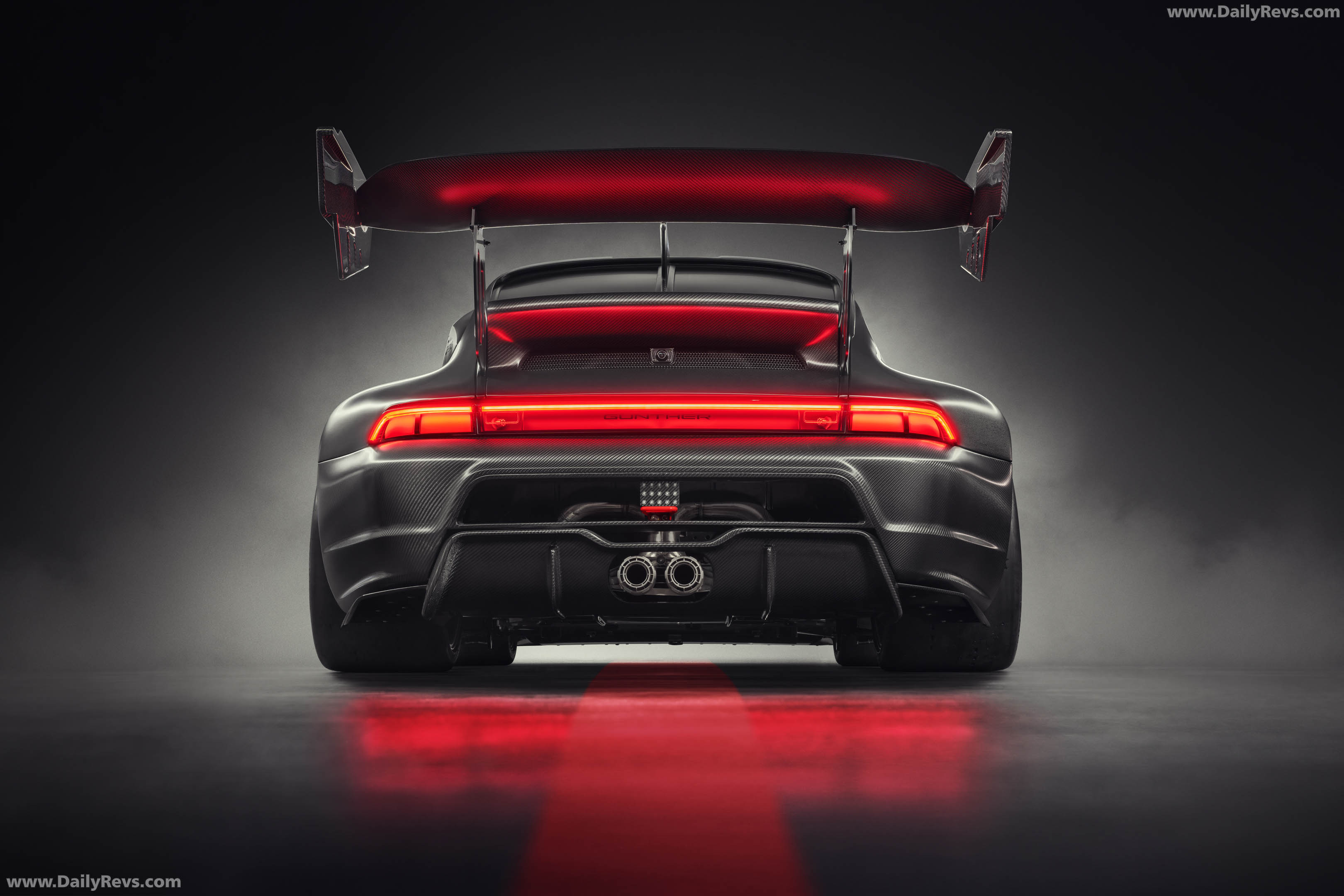 2027 Gunther Werks GXR-Evo Rear View
